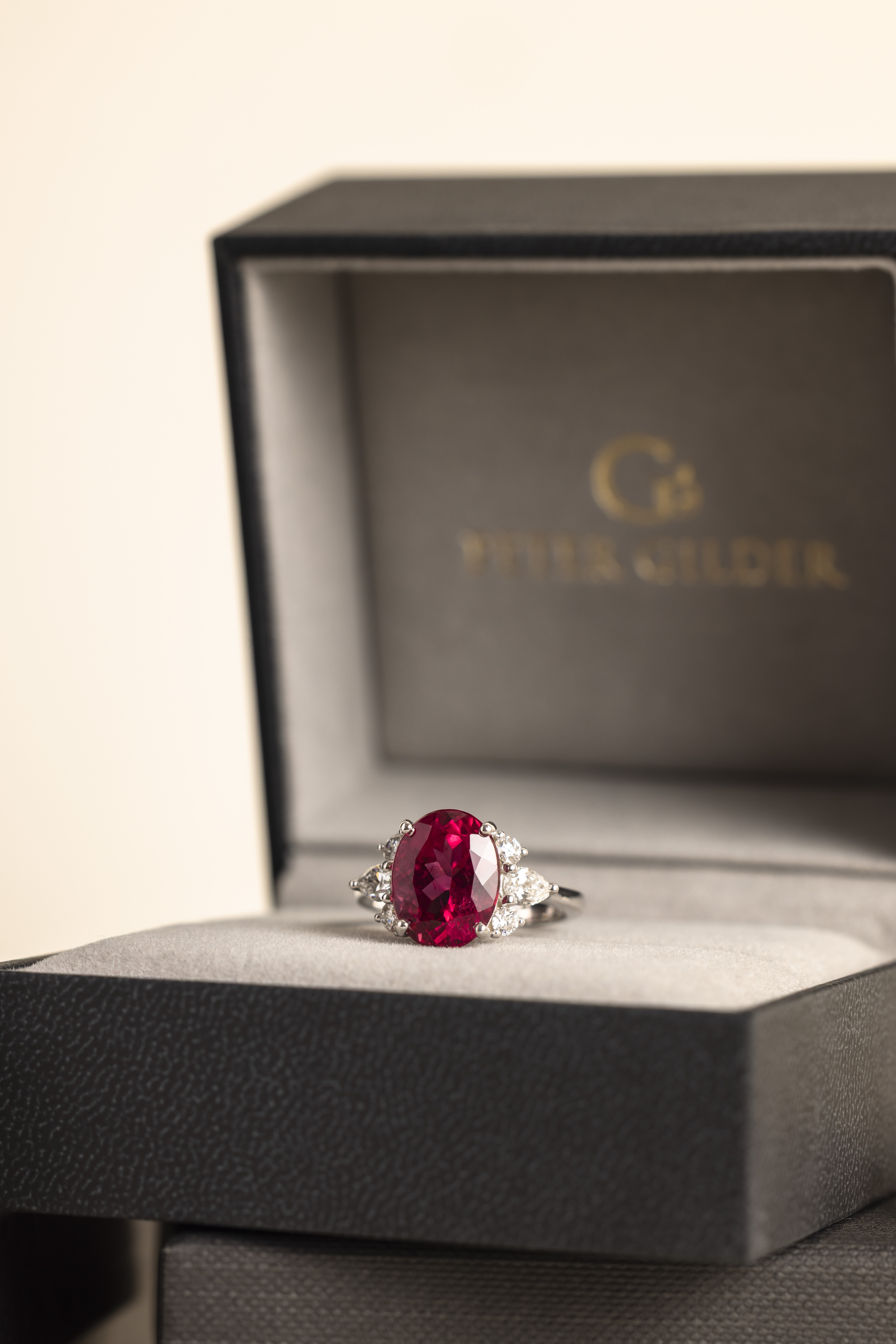 RebeccaAnn–PeterGilder–Product(Christmas)-4